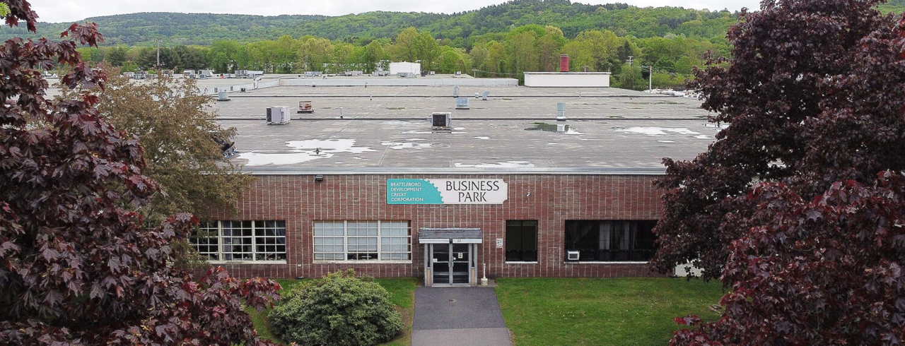 a bird's eye view of an industrial building